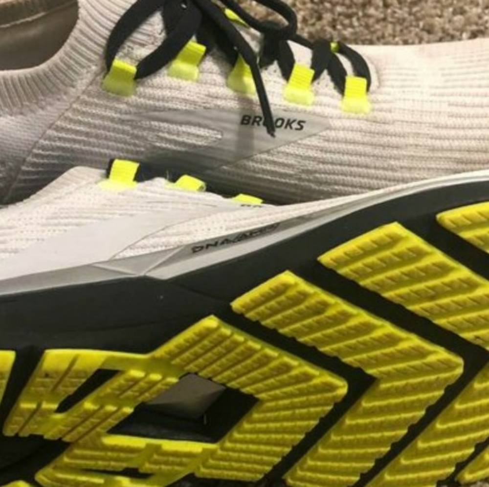 Brooks Ricochet Running Shoes